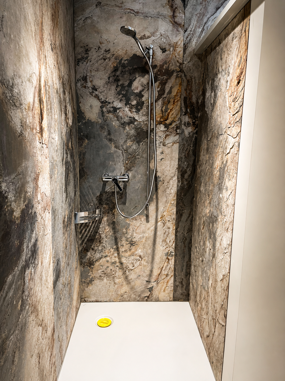 Luxury bathroom featuring Skinrock West natural stone wall cladding for a modern, interior design.