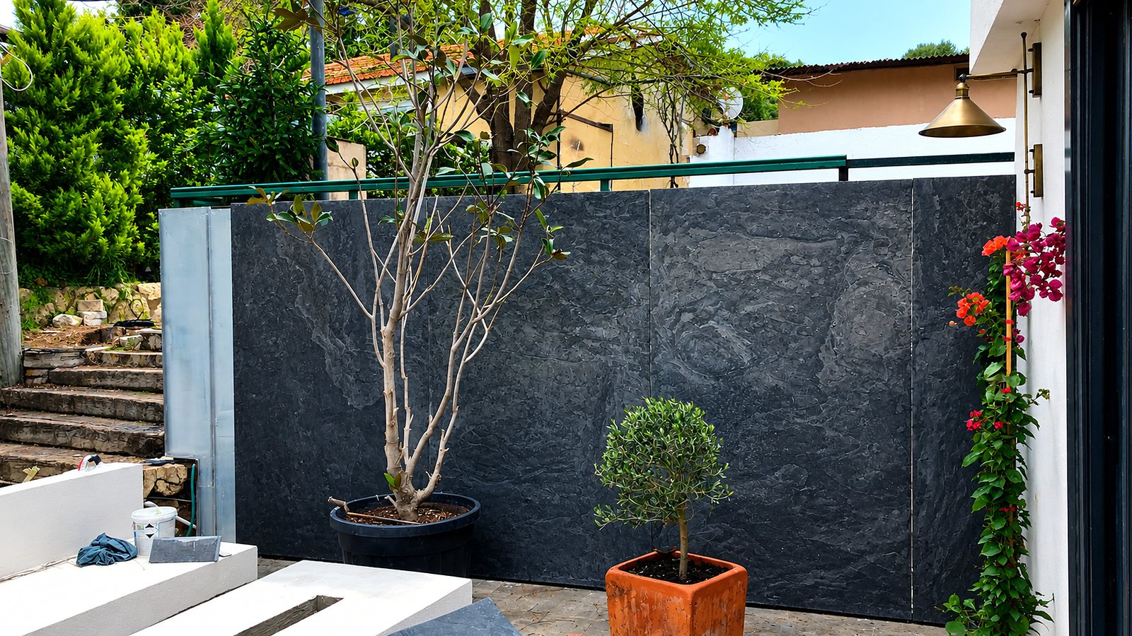 garden-stone-feature-wall